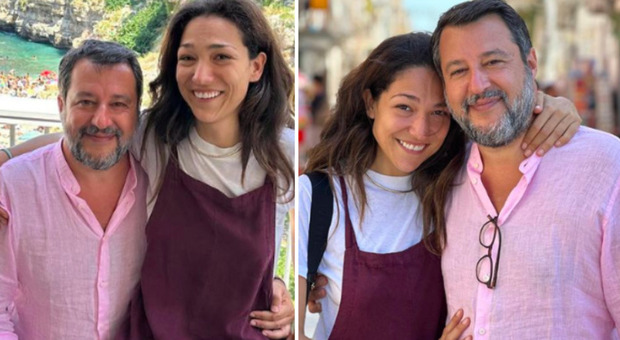 Matteo Salvini, Ferragosto a Polignano: «Che meraviglia». Le foto in Puglia con la fidanzata Francesca Verdini