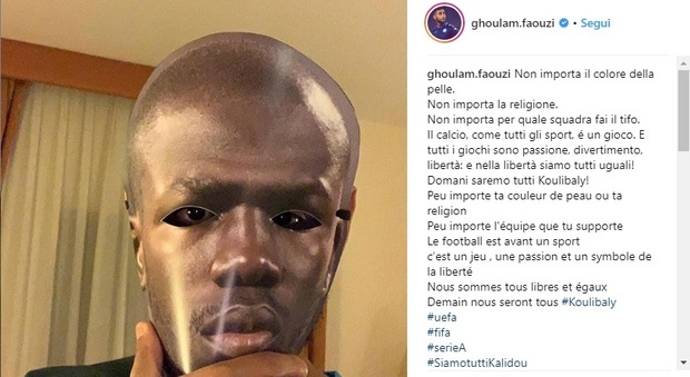 Cori razzisti, Ghoulam invita i tifosi del Napoli a indossare una foto di Koulibaly
