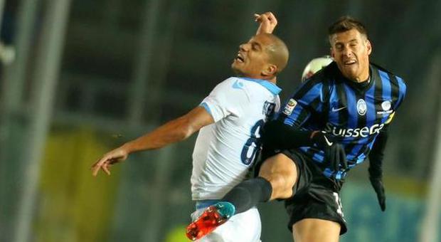 Atalanta-Napoli 1-1, Denis torna al gol. Higuain pareggia, poi sbaglia un rigore