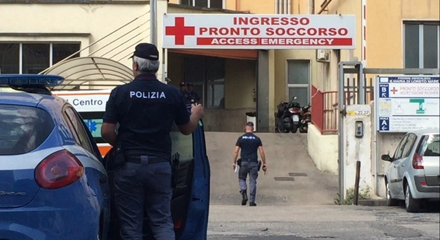 Sopralluogo in ospedale a Napoli dopo la morte del ragazzo di 23 anni
