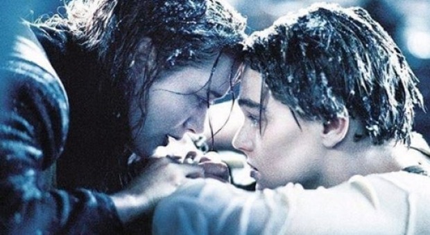 Titanic torna in tv, tutta la verità sul finale: «Ecco perché Di Caprio doveva morire»