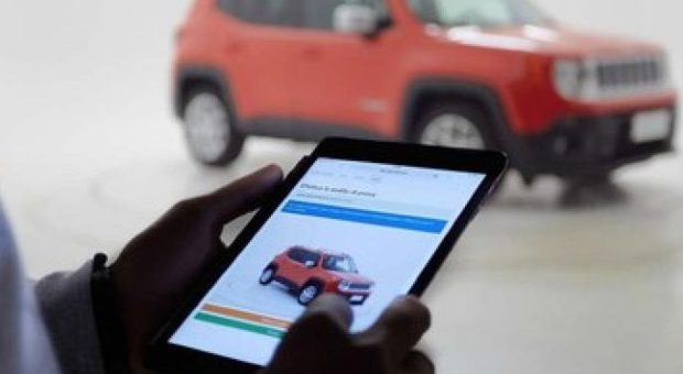 Compra un'auto su internet e paga 1.300 euro, il venditore scompare