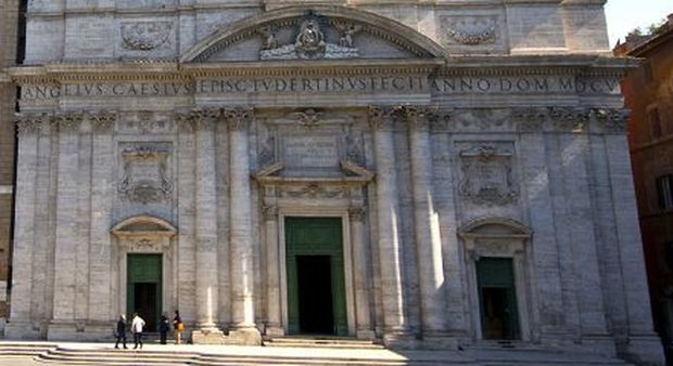 Roma, rubato un dipinto dell'800 nella Chiesa Nuova