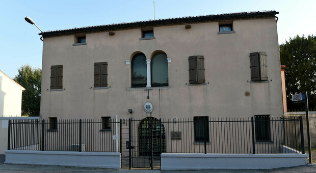 La caserma dei carabinieri a Monselice
