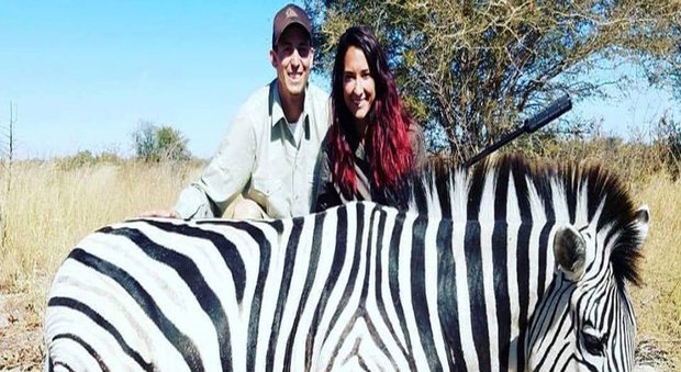 Il cestista Jaycee Carroll nella bufera: "Ha ucciso una zebra in un safari"