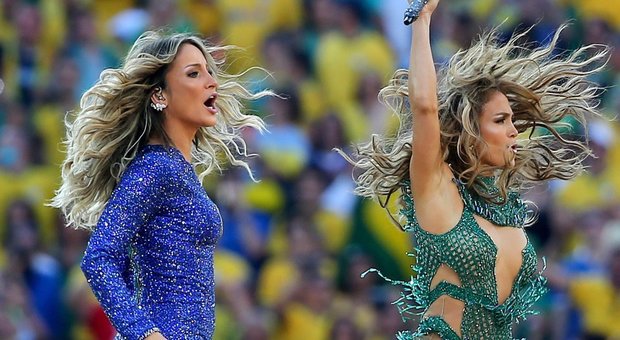 immagine La festa di Jennifer Lopez: i suoi splendidi 50 anni