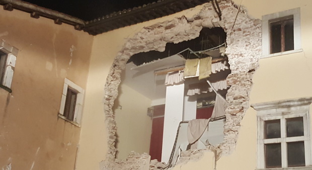I danni provocati dal terremoto nelle Marche