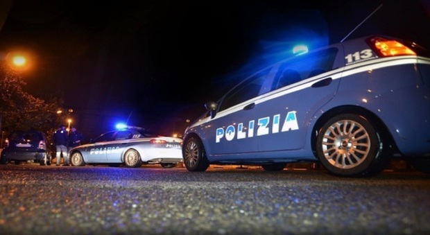 Rapina in pizzeria nel Napoletano, arrestato uno dei due banditi: tradito dalla motocicletta