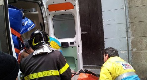 Ambulanza contro scooter, due ragazzi in prognosi riservata