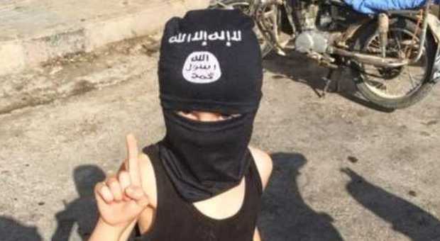 Baby jihadista arrestato in Austria: ha 14 anni, voleva costruire una bomba