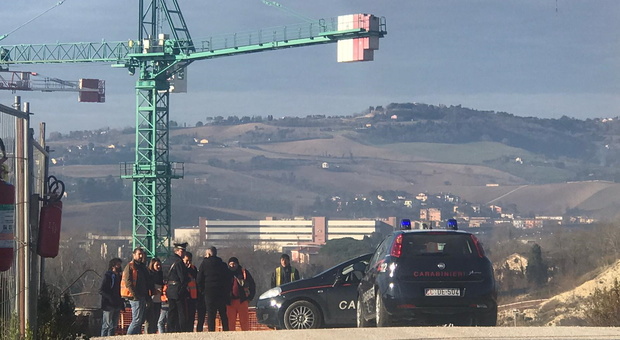 Ancona, Pasquale morto sul lavoro a 49 anni nel "cantiere maledetto": cinque indagati