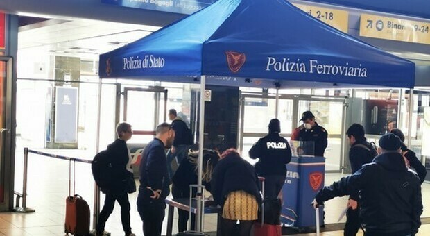 Stazioni sicure, task force sicurezza a Napoli Centrale: 134 bagagli ispezionati e due denunciati