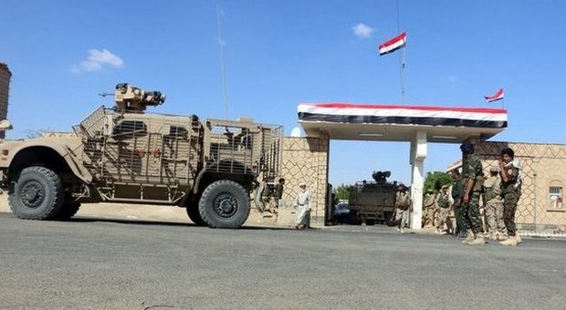Yemen, esplosione uccide governatore di Aden e sei guardie