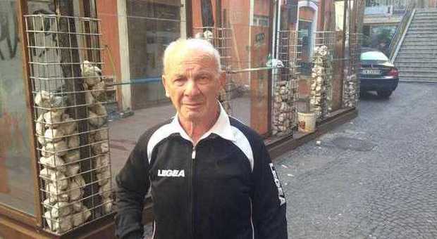 Salerno, ecco il nonnino-sprint: a 81 anni sfreccia sui 200 metri piani