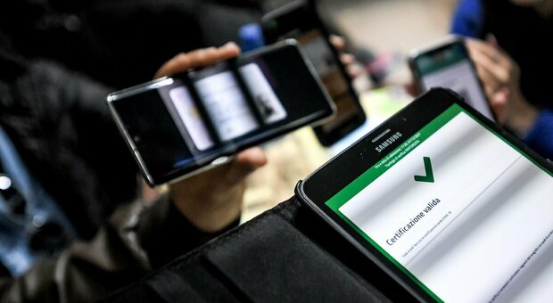 immagine Super green pass al lavoro