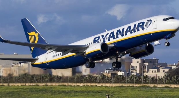 Erasmus, accordo ESN e Ryanair: sconto e bagaglio gratis per gli studenti