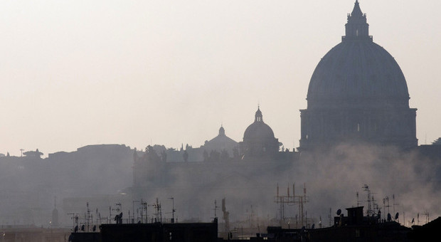 Smog, "L'Italia prima in Europa per le morti: 80mila persone l'anno vittime dell'inquinamento"