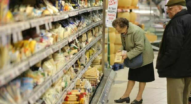 Inflazione, punte da record: Puglia tra le maglie nere, prezzi di frutta e verdura alle stelle