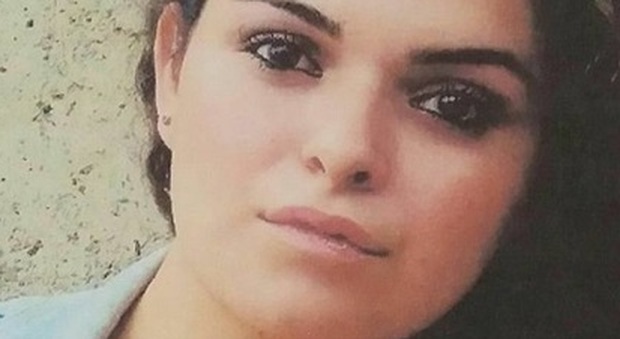 Maria Grazia, scomparsa da 10 giorni «Contatto su Facebook col fidanzato»
