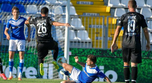Kulusevski gol e assist: aspettando i qatarioti, il Parma vince 2-1 a Brescia