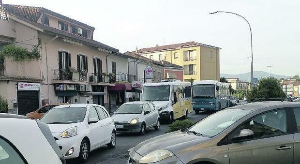 Scene "ordinarie" di traffico a Frosinone