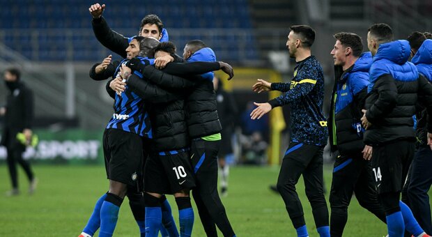 Inter, Conte: «Abbiamo preso punti importanti contro una rivale scudetto»