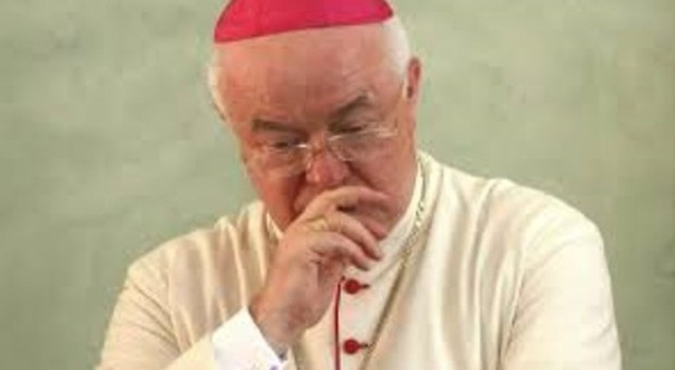Pedofilia, l'arcivescovo Wesolowski ricorre contro condanna. Lombardi: il papa vuole rigore sul caso