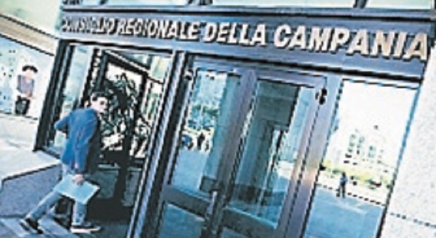 La sede del Consiglio regionale della Campania dove dovrà essere discussa la proposta di legge