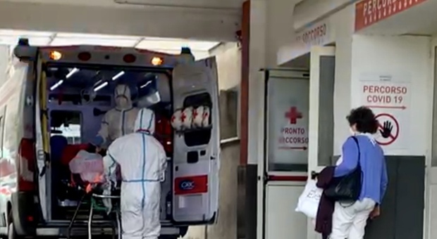 Il pronto soccorso dell'ospedale Maresca di Torre del Greco