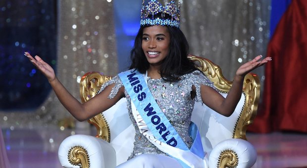Miss Mondo 2019, vince la giamaicana Toni-Ann Singh: è psicologa e modella