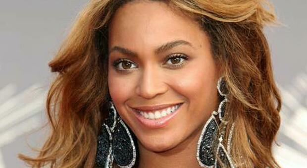 Beyoncé in supporto delle persone colpite dal maltempo in Texas, gli aiuti grazie alla fondazione BeyGOOD