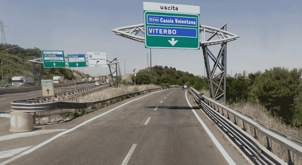 Viterbo, Cassia Bis: rimossi i rifiuti, riaperta la rampa
