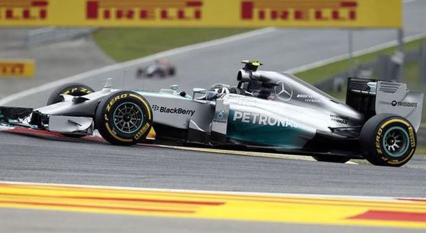 Gp d'Austria, vince Mercedes con Rosberg. Secondo Hamilton e terzo Bottas su Williams