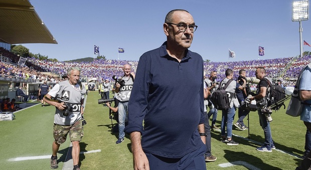 Sarri alla Fiorentina, solo smentite: «Nessun incontro per la panchina»
