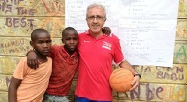 Basket da Nairobi a Scampia: il crowdfunding per un sogno