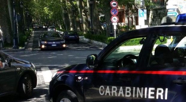 Napoli, il boss senza patente fermato alla guida di uno scooter: arrestato