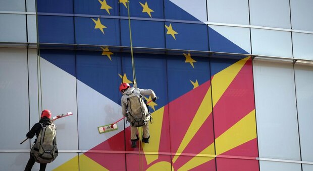 Macedonia del Nord: al via gli incontri a Parigi per entrare nell'Ue