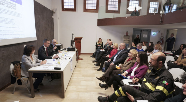 Il convegno organizzato da questura e Rovigo e Dipartimento di Giurisprudenza dell’università di Ferrara a palazzo Angeli