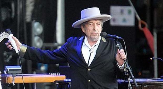 Bob Dylan ritirerà il Nobel a Stoccolma: cerimonia vietata ai giornalisti