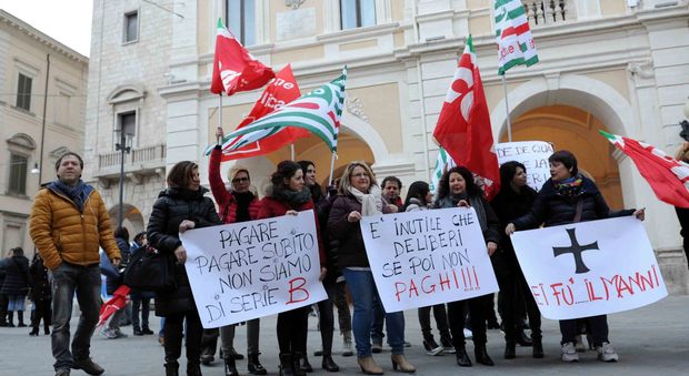 In Marcia per Rieti sull'ex Manni: «Le colpe della maggioranza di centrodestra partono dal passato». La replica di Cicchetti