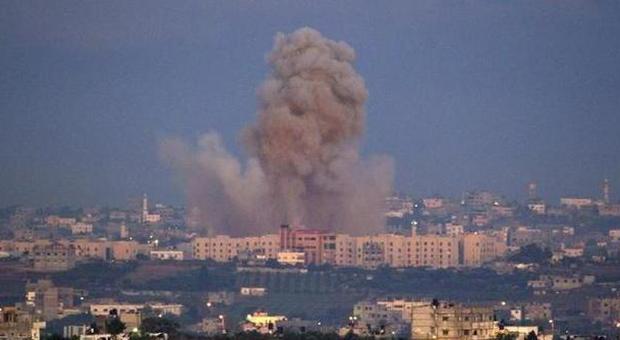 Gaza, tregua di 72 ore: pochi minuti prima esplode razzo su Tel Aviv
