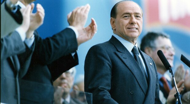 Berlusconi, le date chiave della sua vita: la fondazione di Edilnord nel 1963, l'acquisto del Milan nel 1986