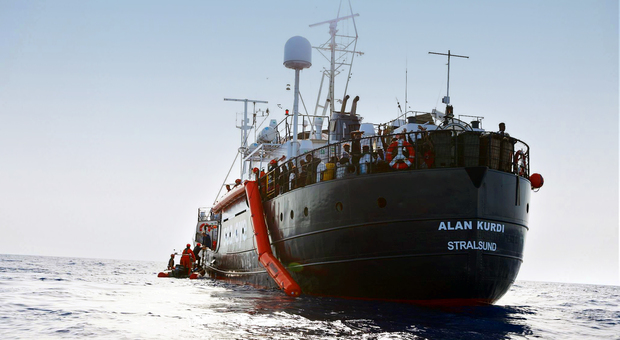 Migranti, naufragio tra Malta e Tripoli: numerose persone morte in mare