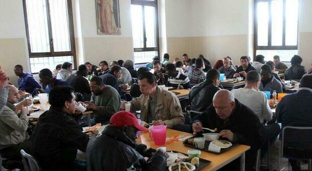 Aumentano i poveri in Campania: a chiedere aiuto soprattutto italiani e donne