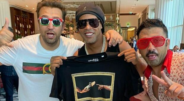 Emigratis con Ronaldinho