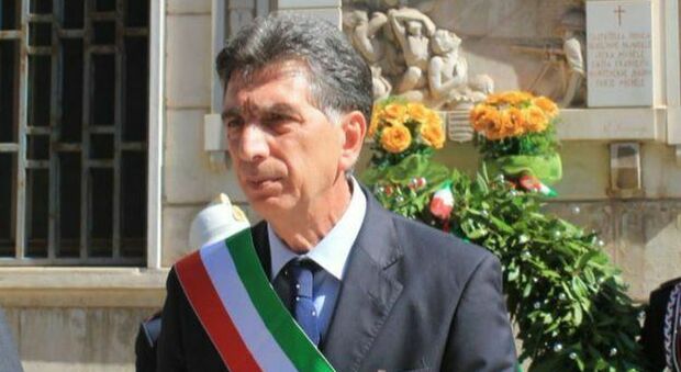 Barletta, scontro con FdI e Forza Italia e il sindaco Cannito si dimette