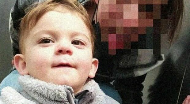Nicolò Feltrin, morto a 2 anni per overdose: il padre gi diede pasta al ragù con la droga per addormentarlo