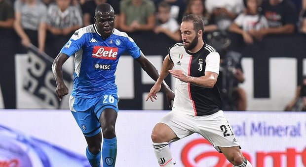 Napoli-Juventus, la sfida infinita alla resa dei conti