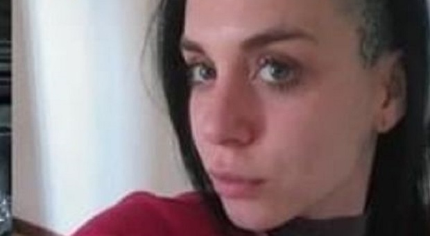 Alessandra Lucia Ripoli scomparsa da Pasquetta, il giallo dell'ultima storia Instagram: «Stava litigando con un tossicodipendente»
