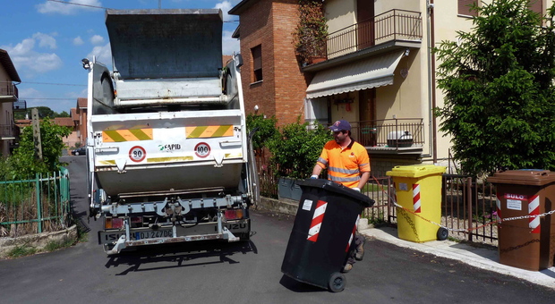 Raccolta dei rifiuti nel Bellunese. I cittadini primi in Italia nel pagamento della Tari